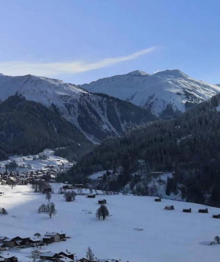 Fewo Gotschna Haus Bargis Klosters-Serneus Extérieur photo