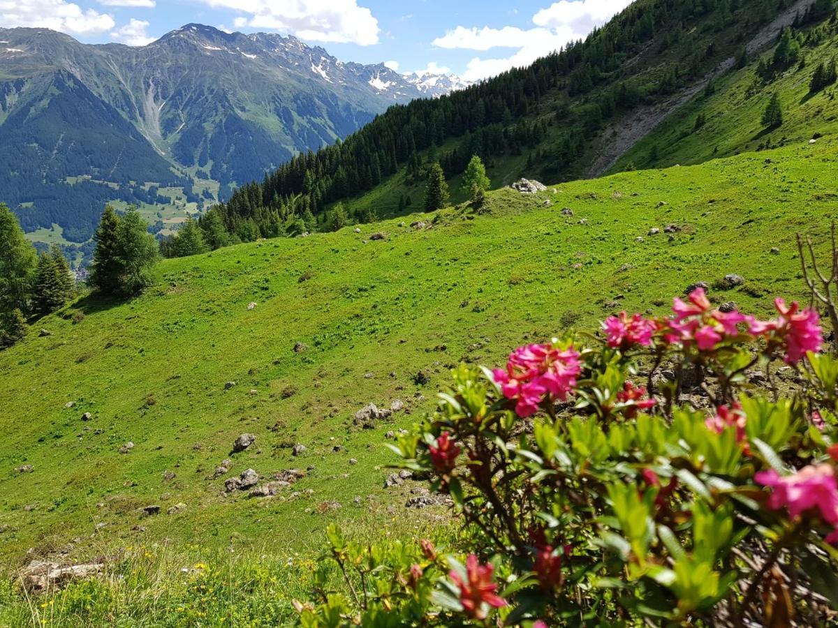 Fewo Gotschna Haus Bargis Klosters-Serneus Extérieur photo